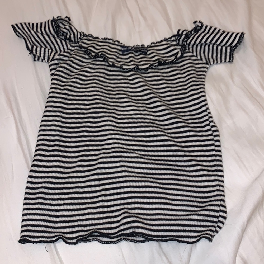 brandy melville off the shoulder top